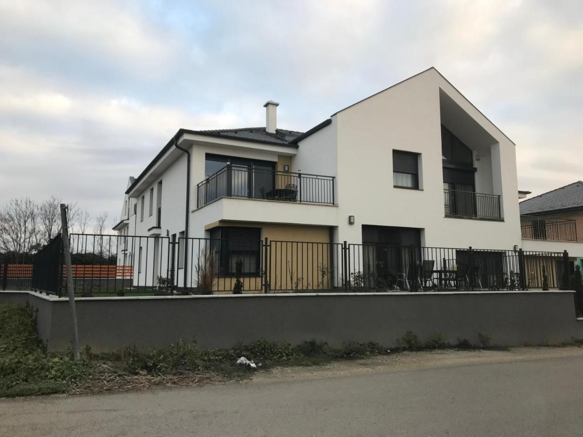 Jada Lakas Lägenhet Keszthely Exteriör bild