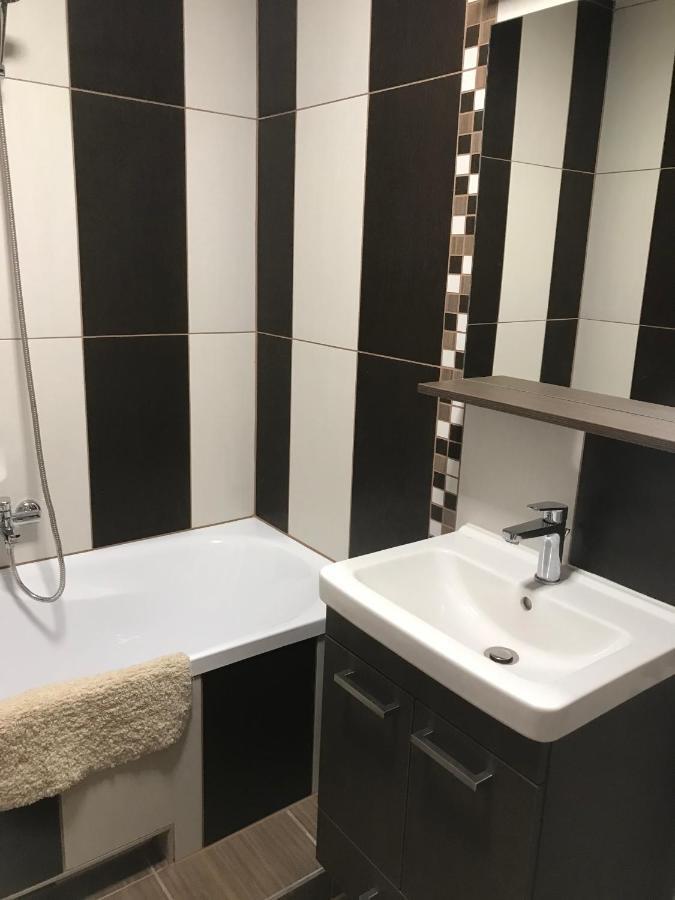 Jada Lakas Lägenhet Keszthely Exteriör bild